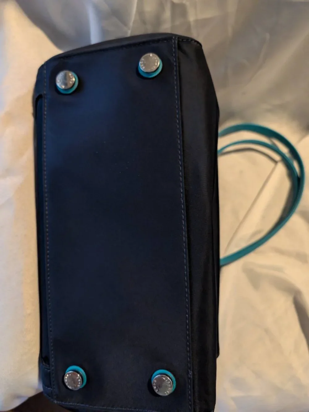 AUTHENTICATED MICHAEL KORS NYLON KELSEY HANDBAG BLACK/TURQUOISE EXCELLENT COND